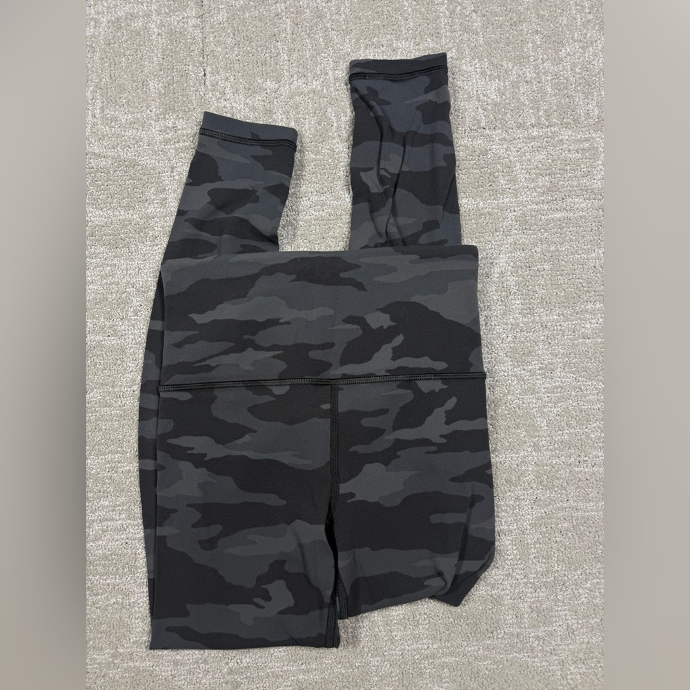 Athleta Elation 7/8 Camo Legging Tight Women Size XXS